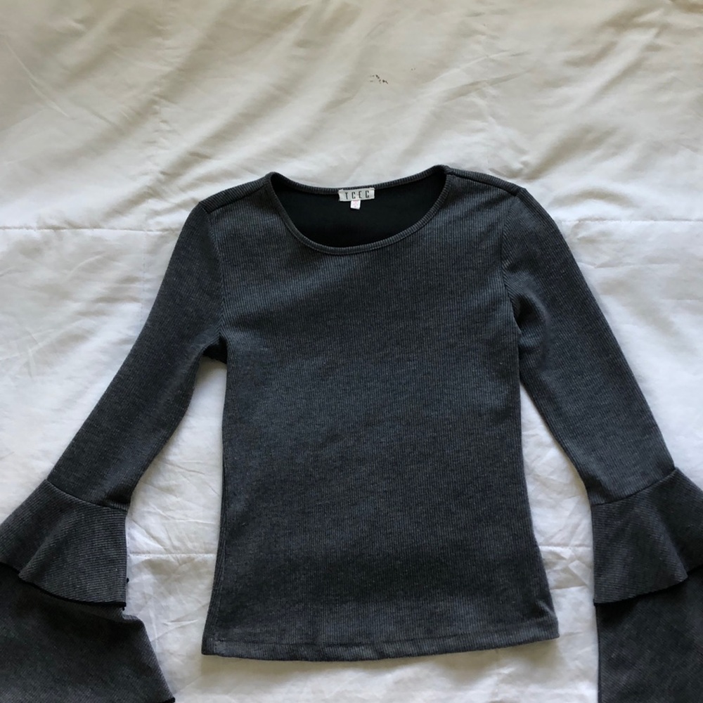Grey long sleeve lightweight knit top